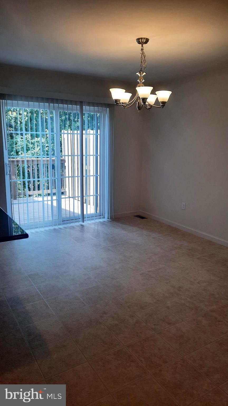 719 ADMIRALS QUAY DR