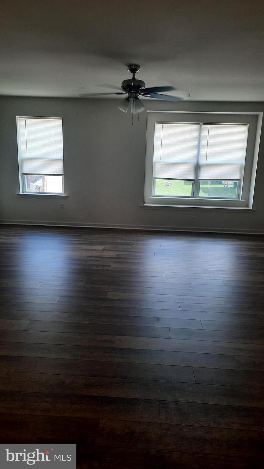 719 ADMIRALS QUAY DR