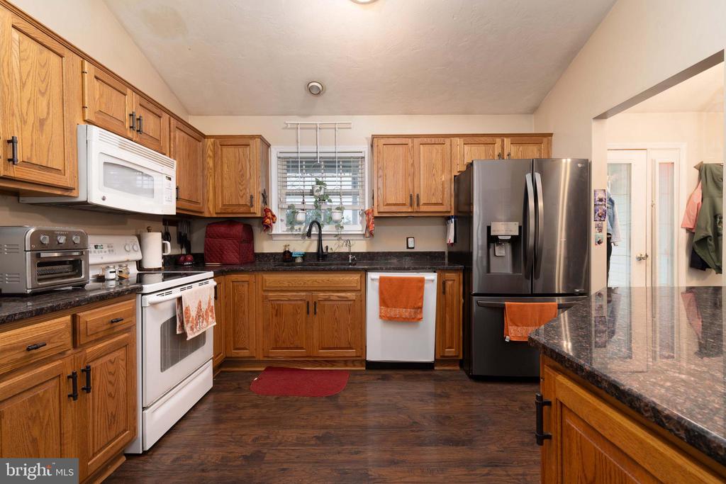 4391 Carlisle Rd