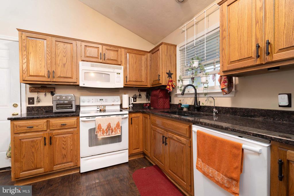 4391 Carlisle Rd