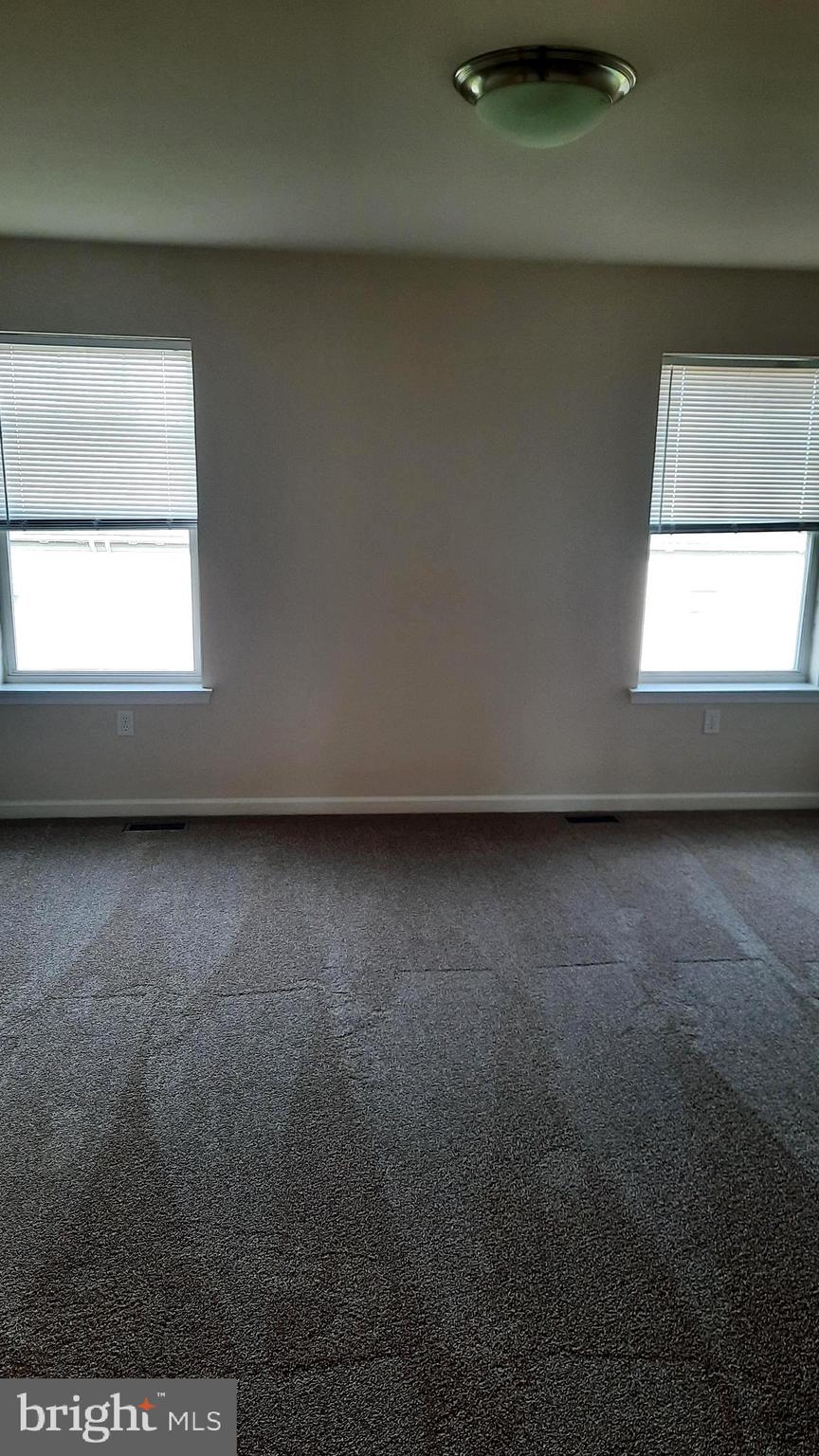 932 ADMIRALS QUAY DR