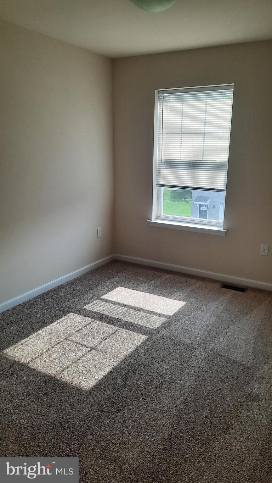 932 ADMIRALS QUAY DR