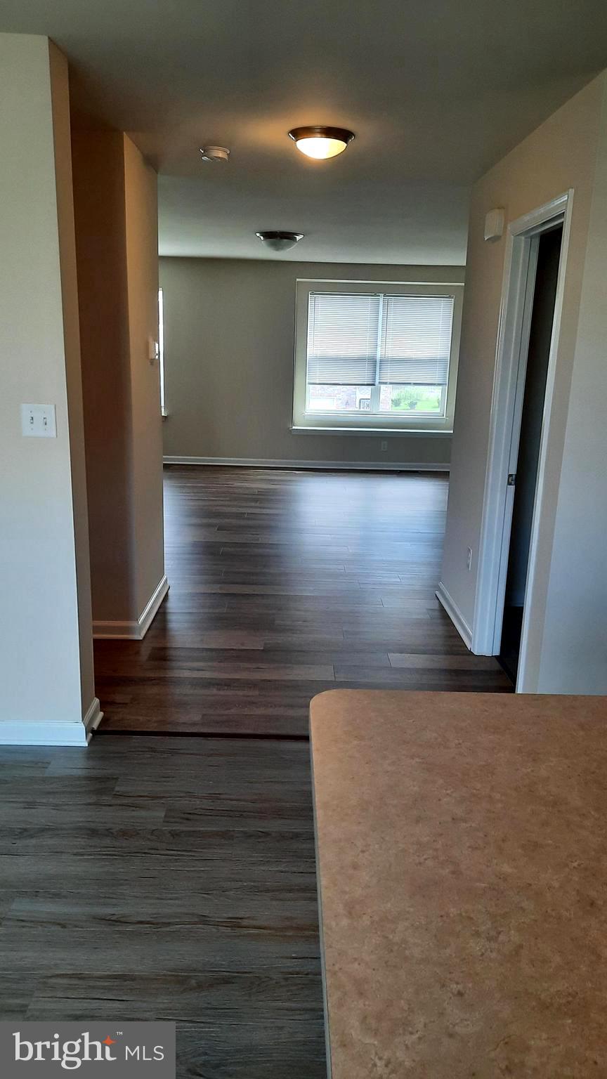 902 ADMIRALS QUAY DR