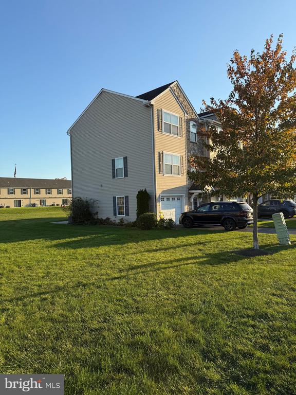 431 Eisenhower Dr