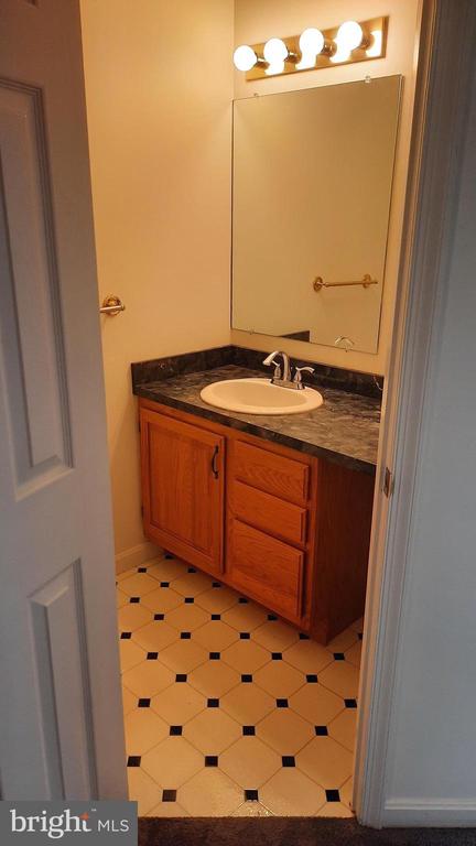 5510 MORELAND CT