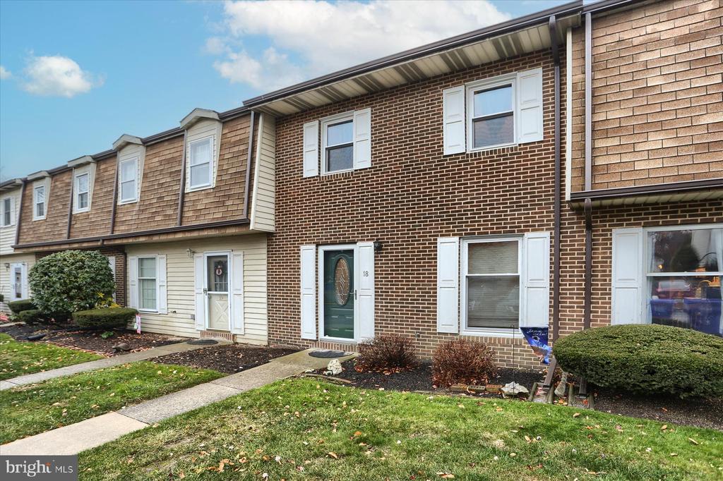 18 Drexel Pl