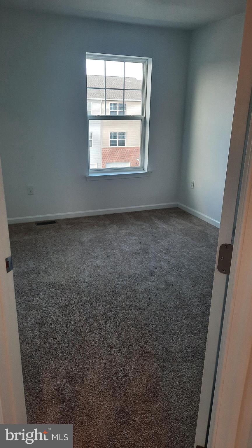 941 ADMIRALS QUAY DR