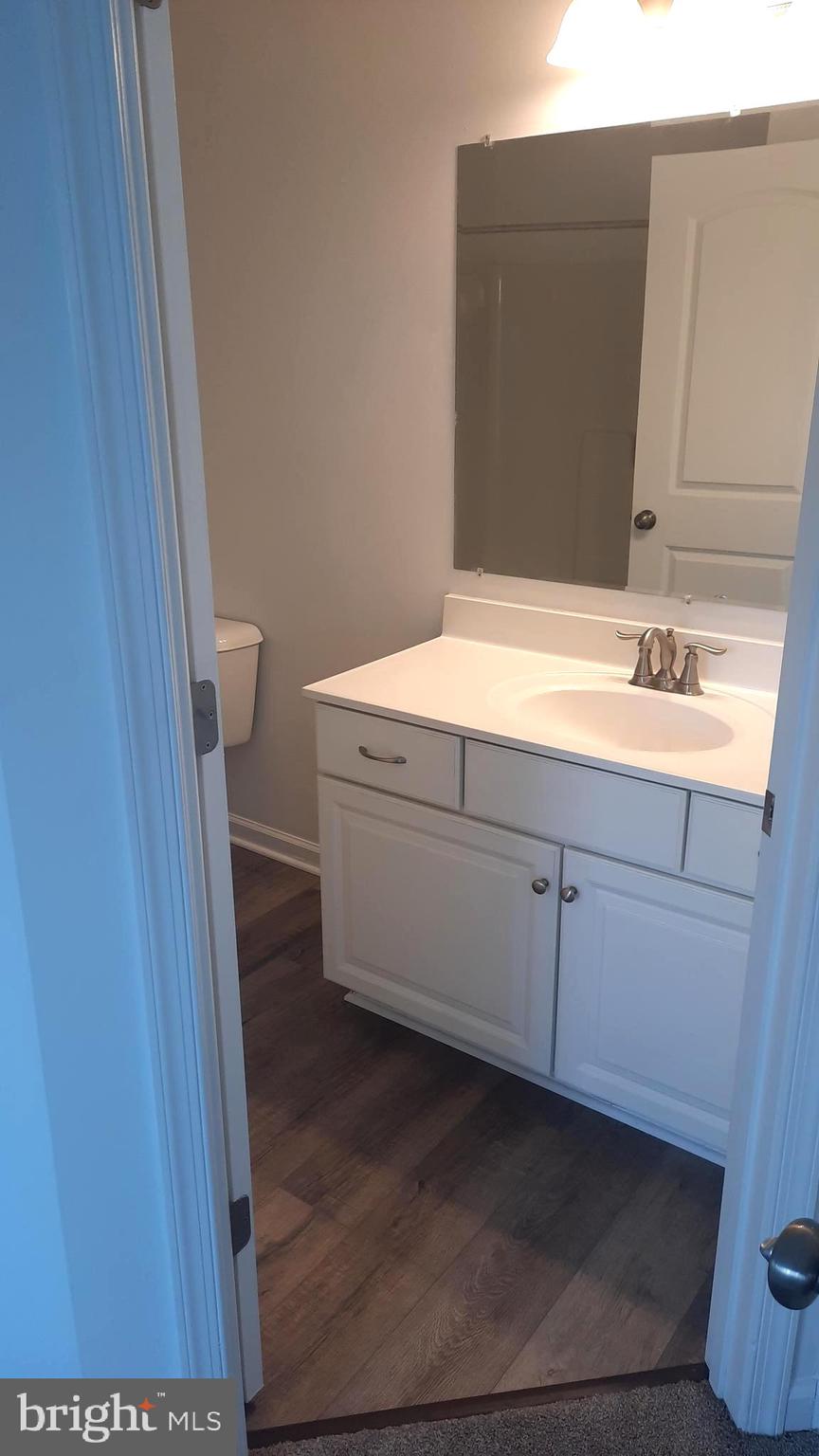 941 ADMIRALS QUAY DR