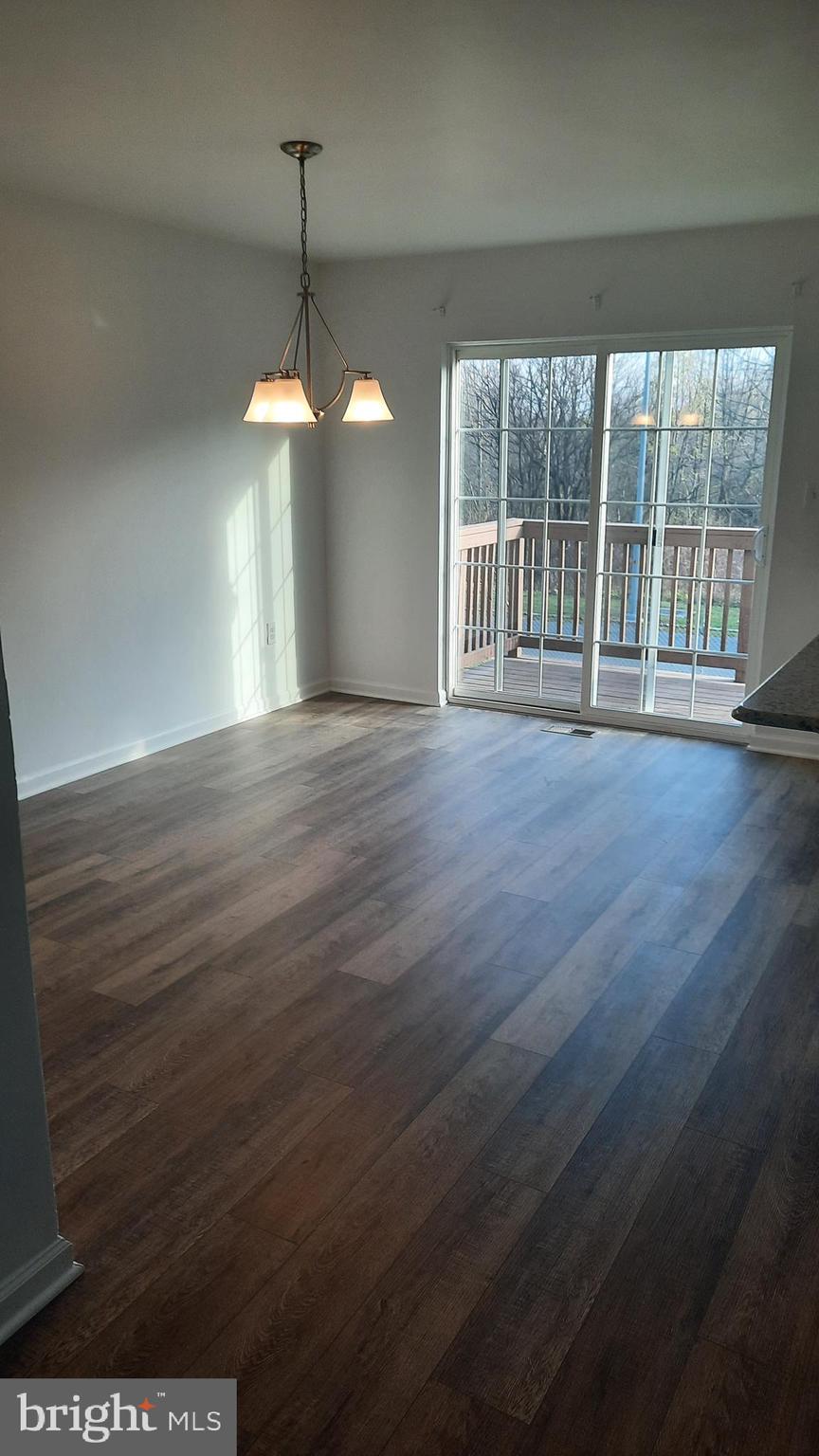 941 ADMIRALS QUAY DR