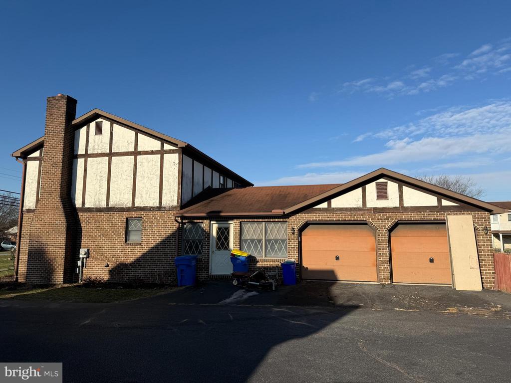 26 Hogestown Rd