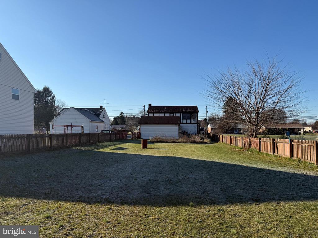 26 Hogestown Rd