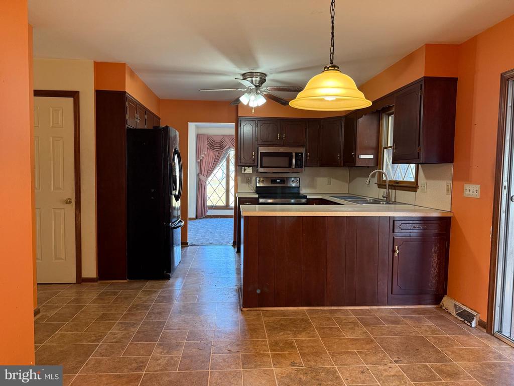 26 Hogestown Rd