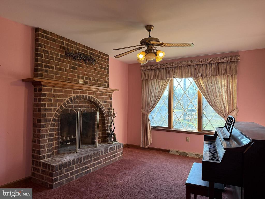 26 Hogestown Rd