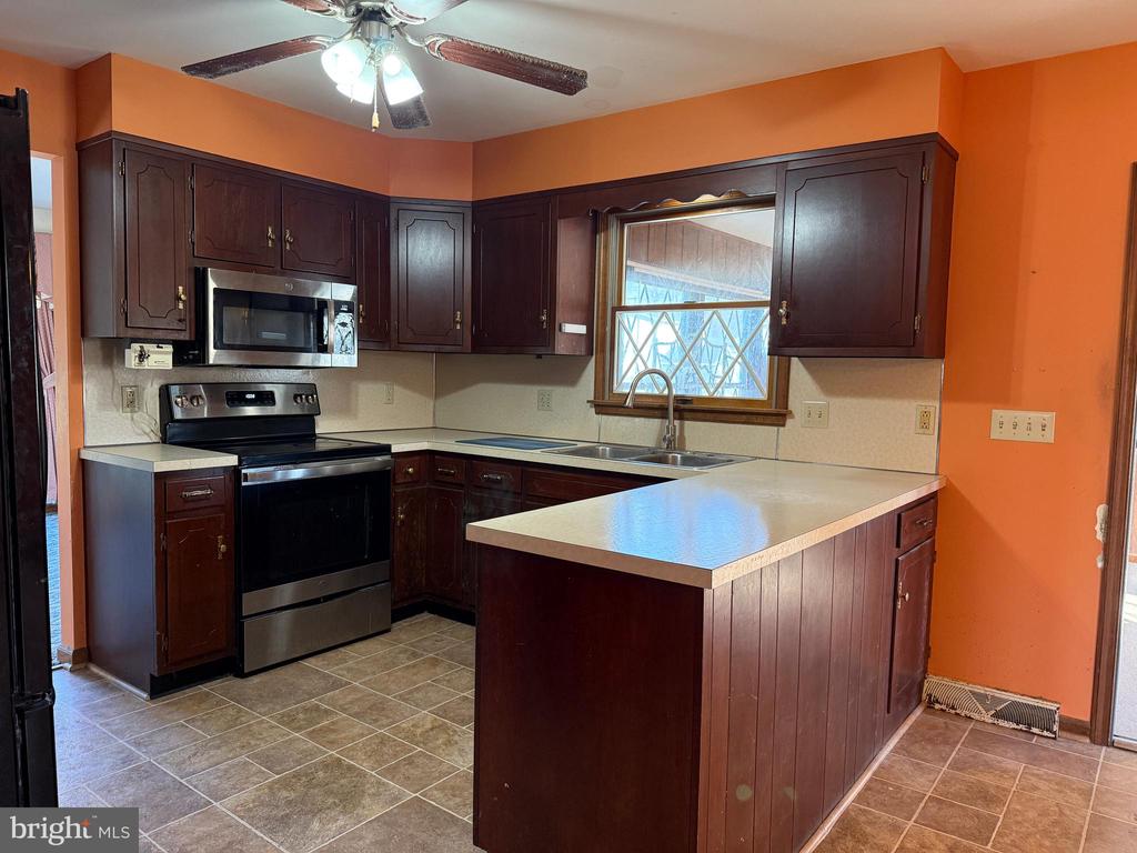 26 Hogestown Rd