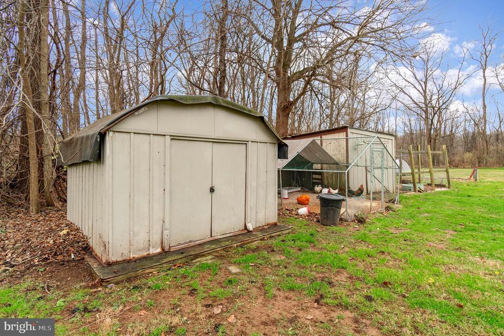 1349 W Trindle Rd