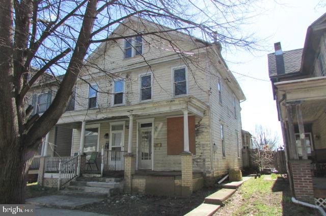 431 W Simpson St
