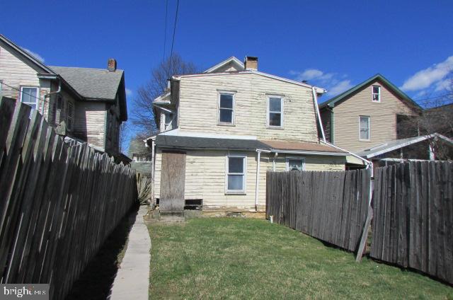 431 W Simpson St