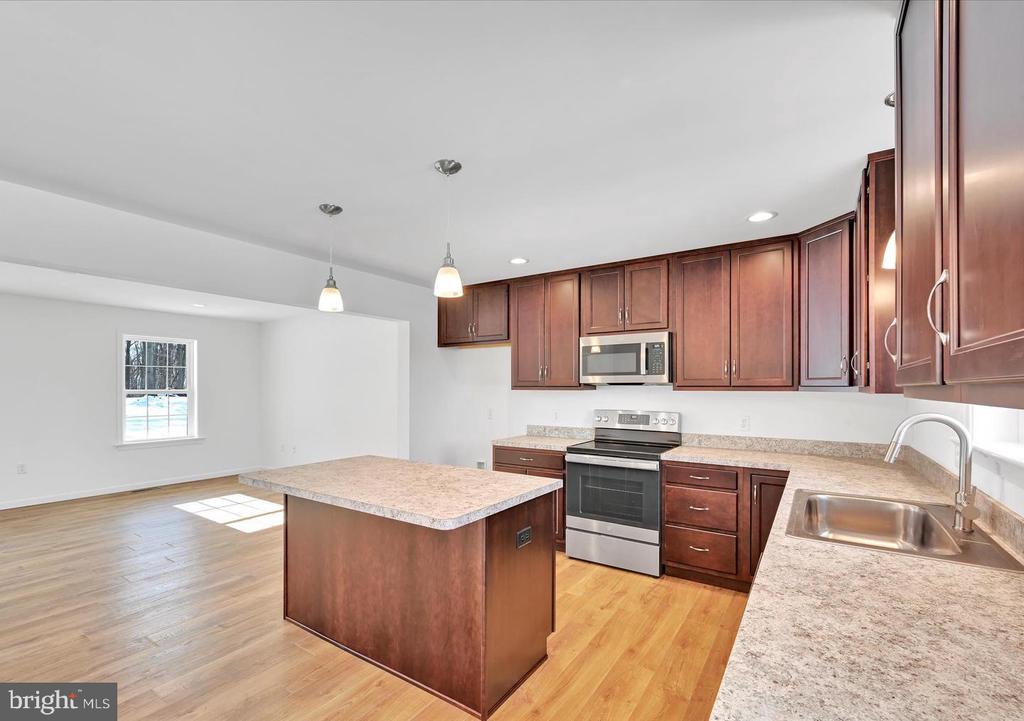5 Brubacker Dr