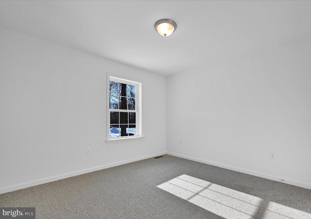 5 Brubacker Dr