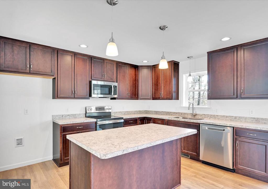 5 Brubacker Dr