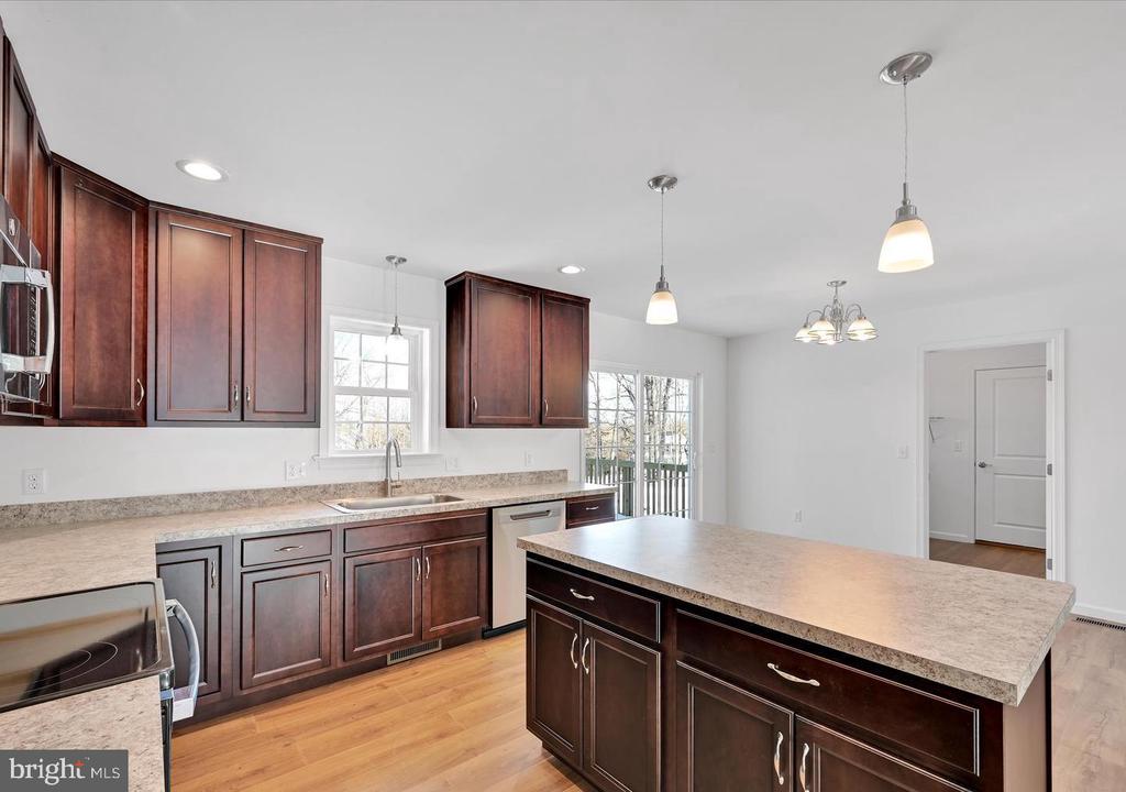 5 Brubacker Dr