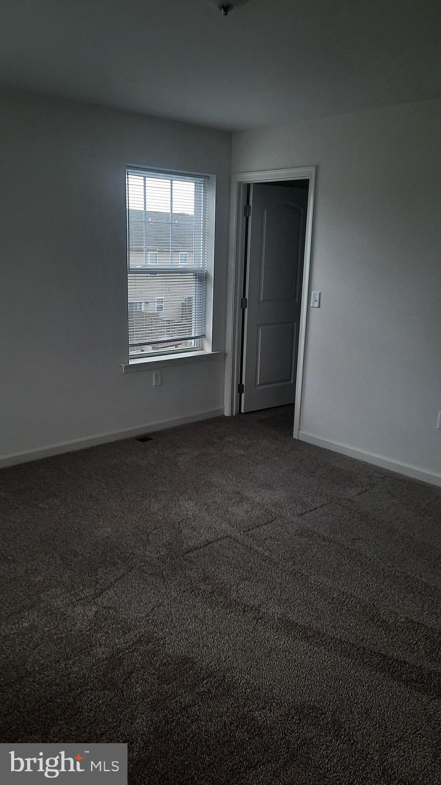 822 ADMIRALS QUAY DR