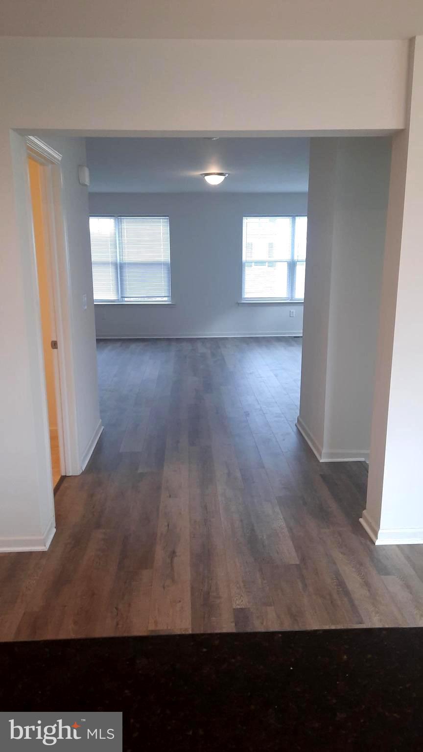 822 ADMIRALS QUAY DR