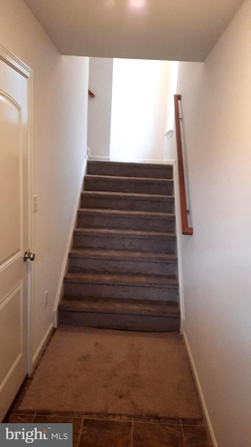 711 ADMIRALS QUAY DR