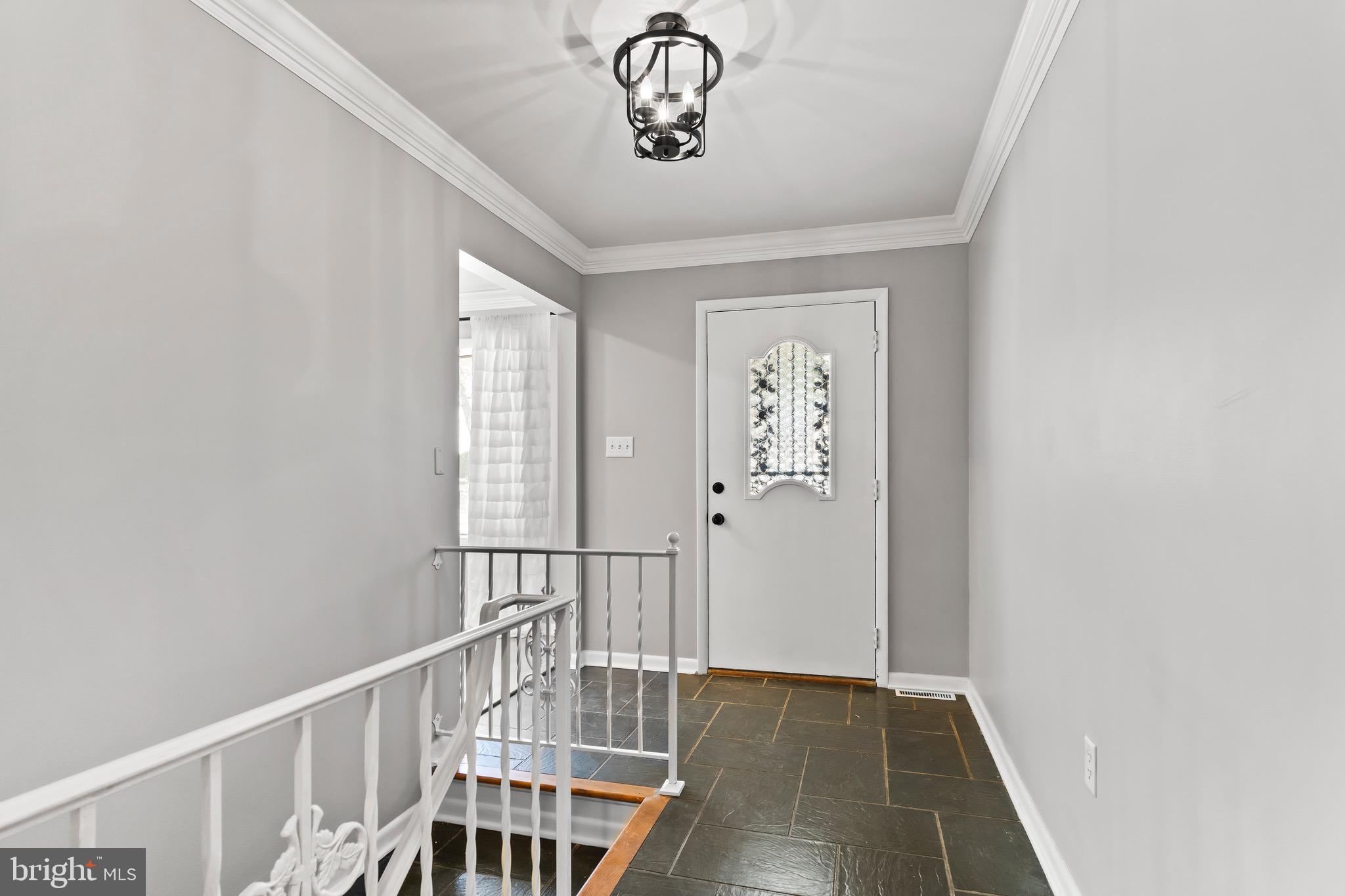 107 Parkview Rd