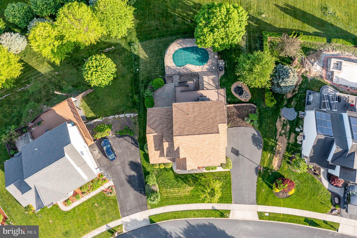 1518 Inverness Dr