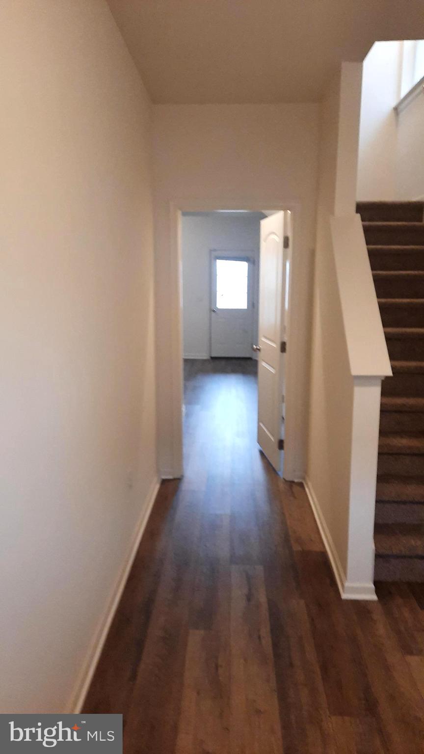 815 ADMIRALS QUAY DR