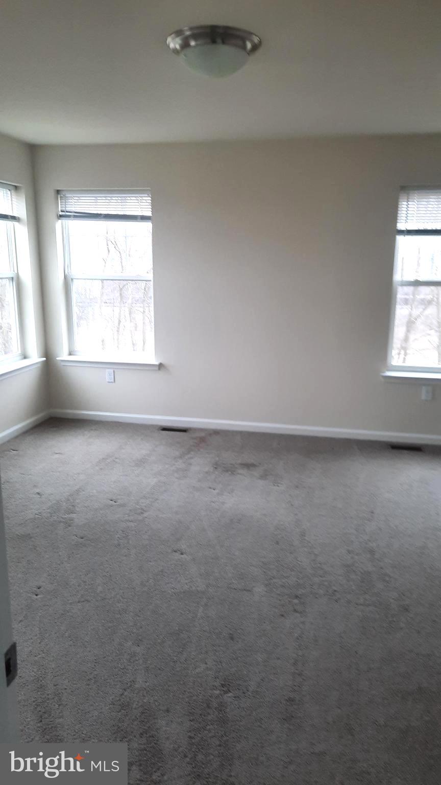 901 ADMIRALS QUAY DR