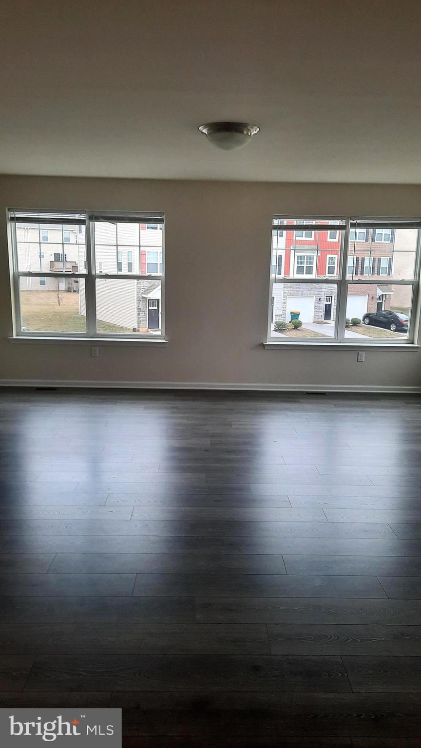 901 ADMIRALS QUAY DR