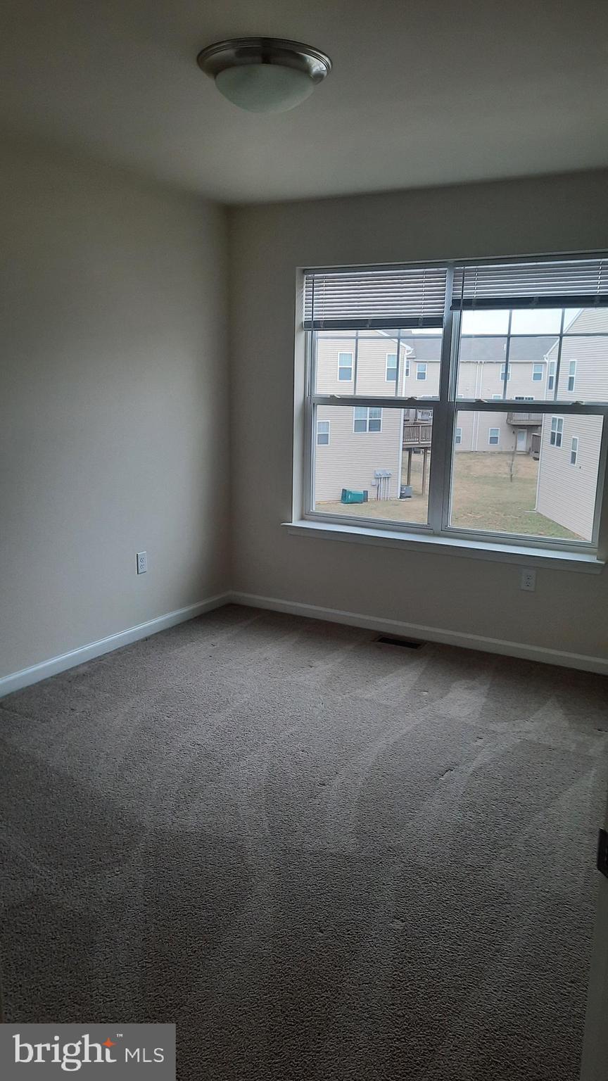 901 ADMIRALS QUAY DR