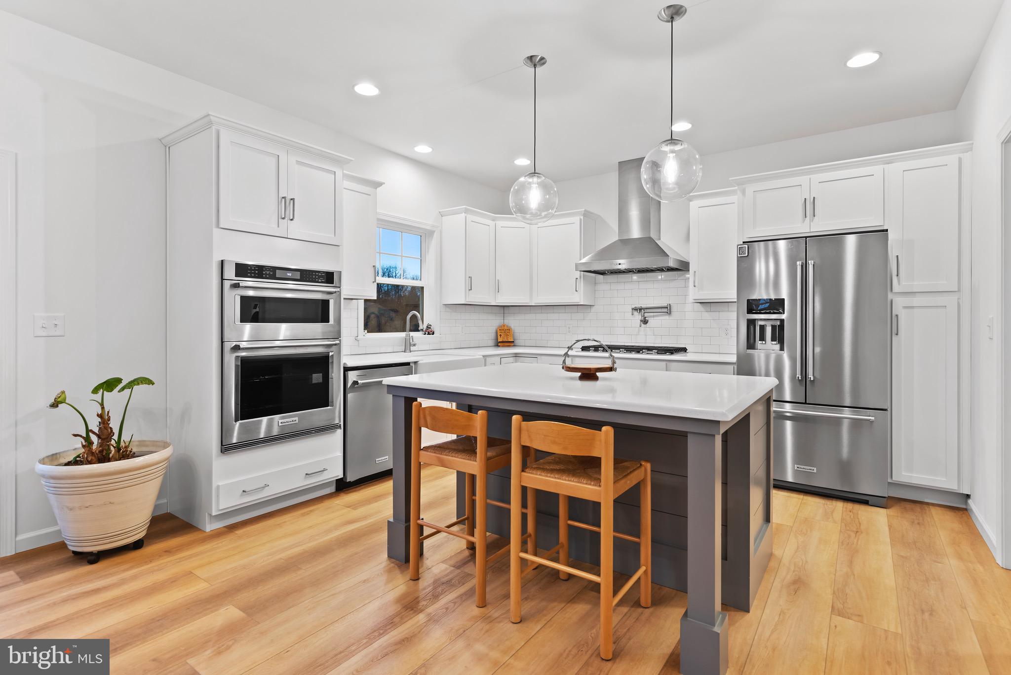 2002 N Fall Harvest Dr