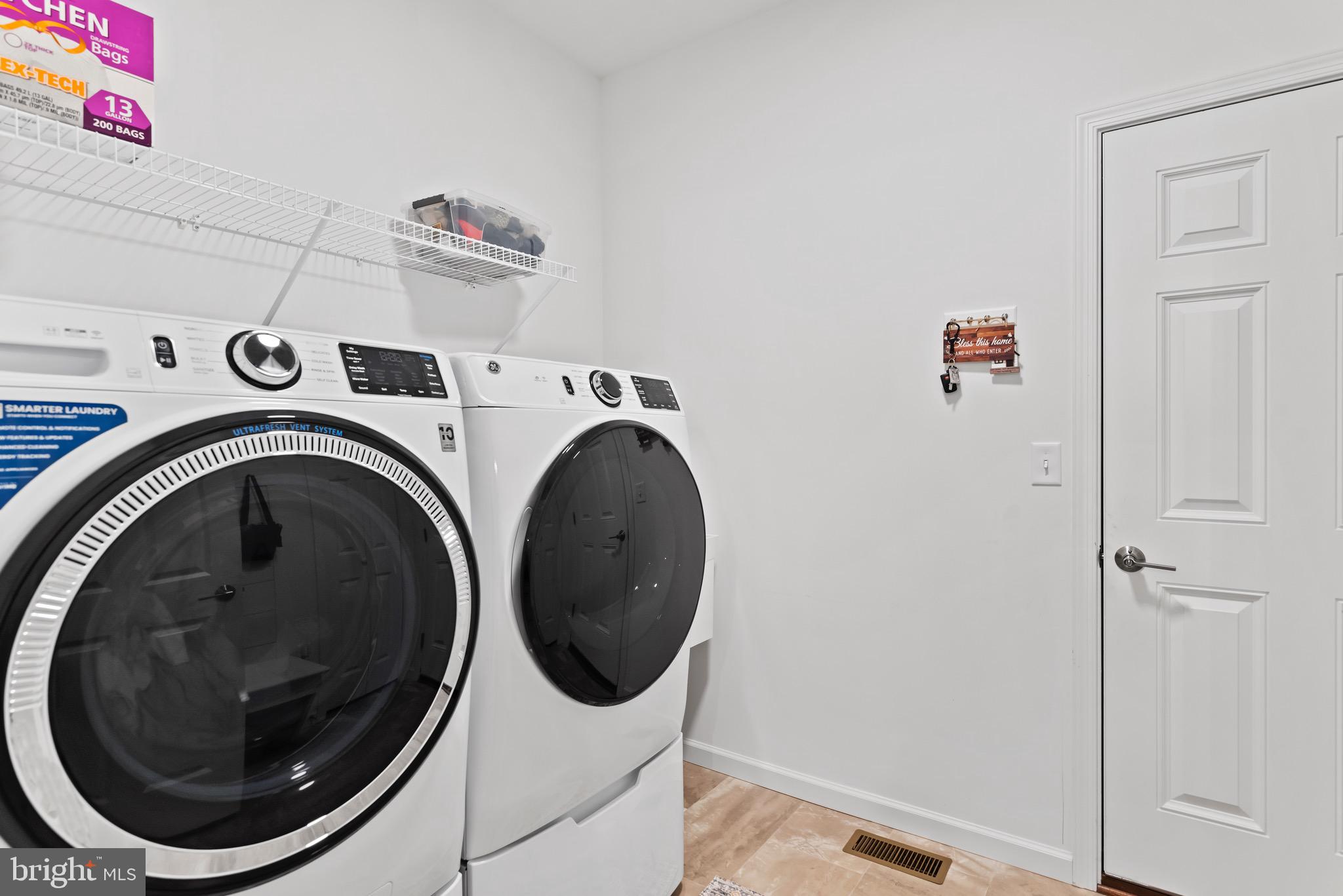 2002 N Fall Harvest Dr