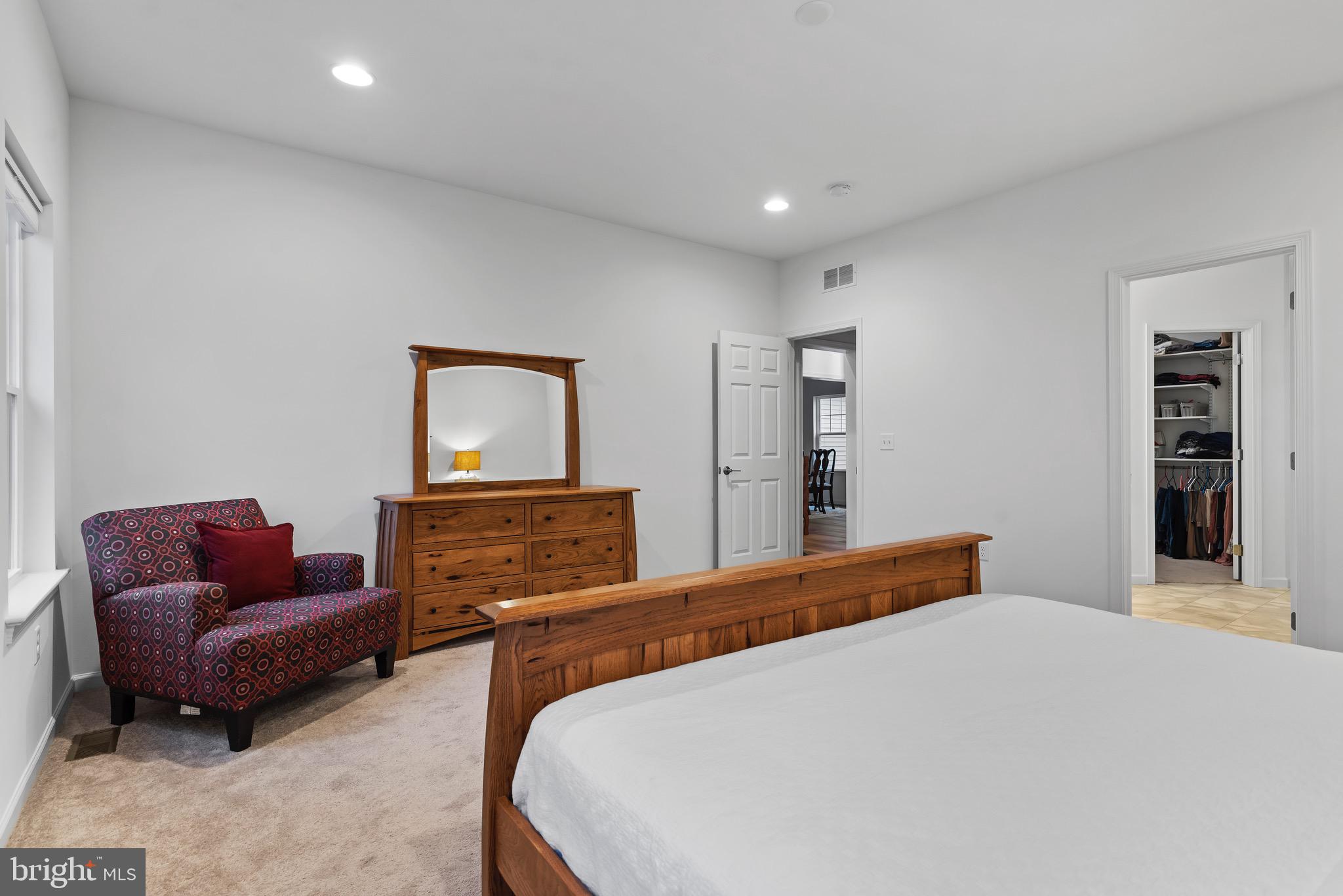 2002 N Fall Harvest Dr