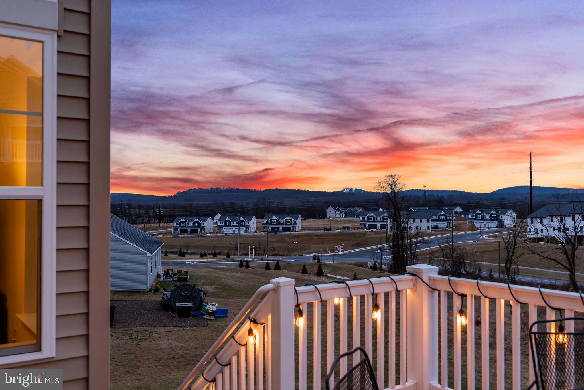 2002 N Fall Harvest Dr