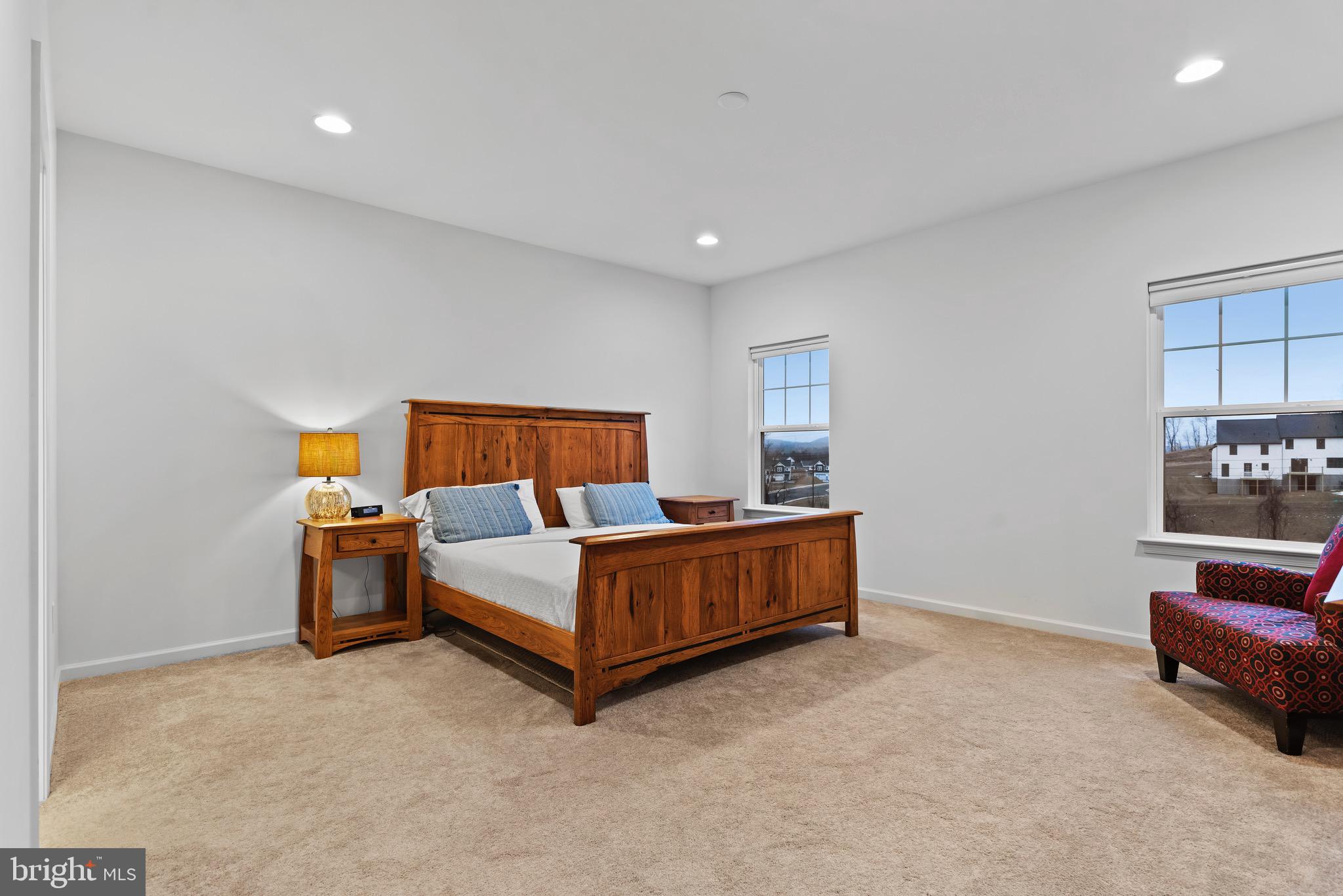 2002 N Fall Harvest Dr