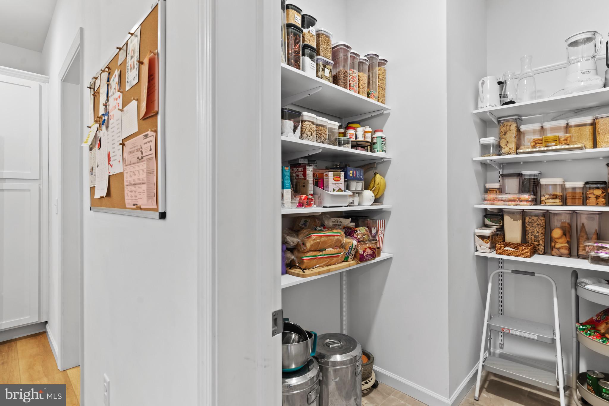 2002 N Fall Harvest Dr