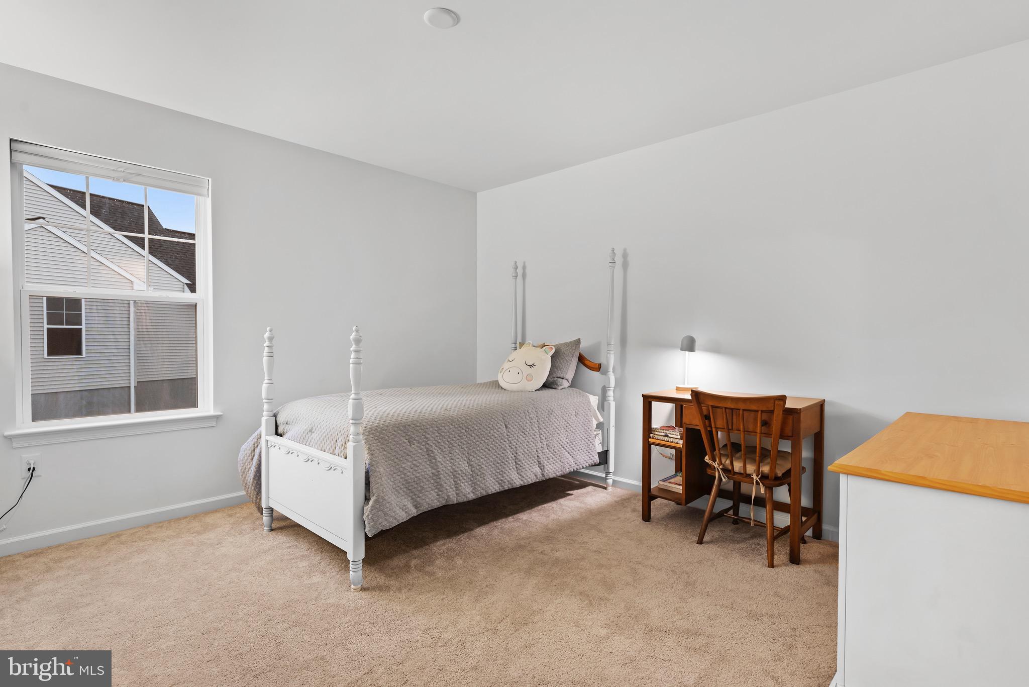 2002 N Fall Harvest Dr