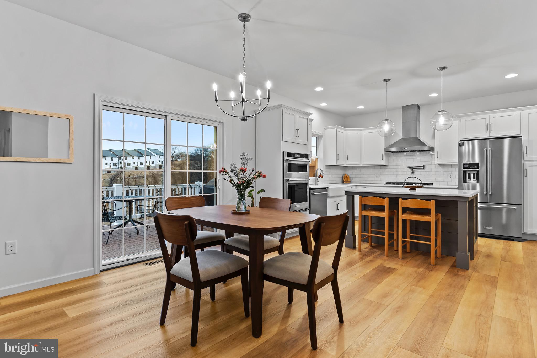 2002 N Fall Harvest Dr