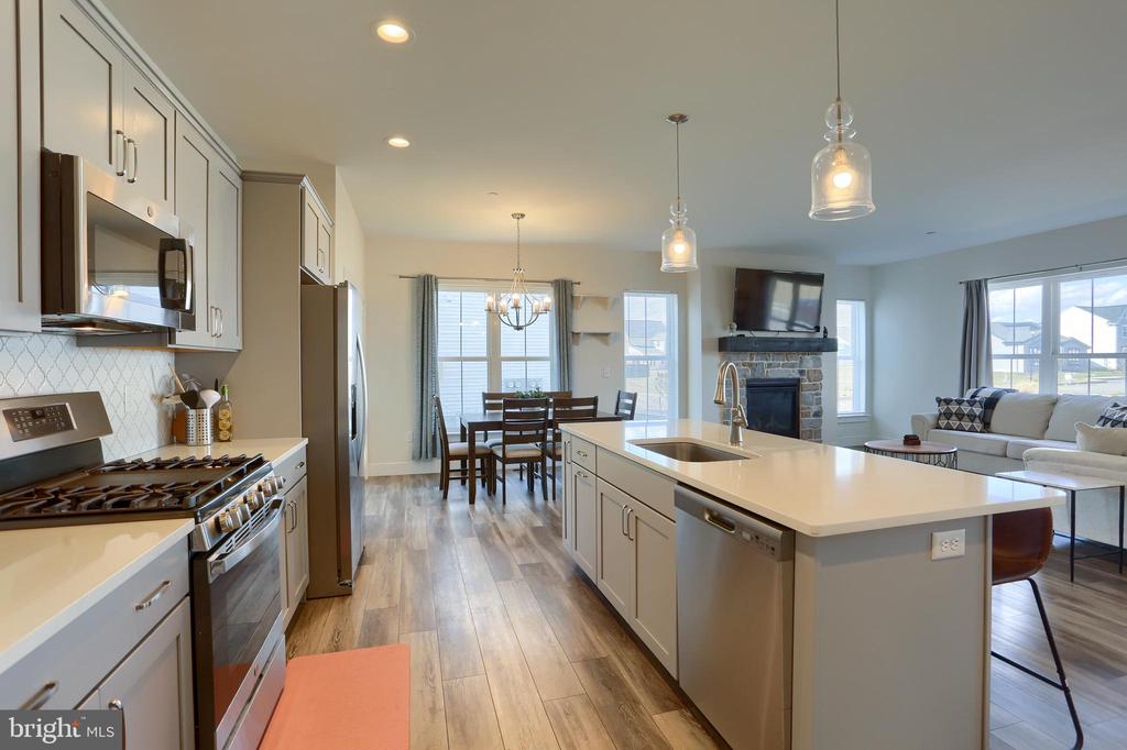 216 Stickley Dr