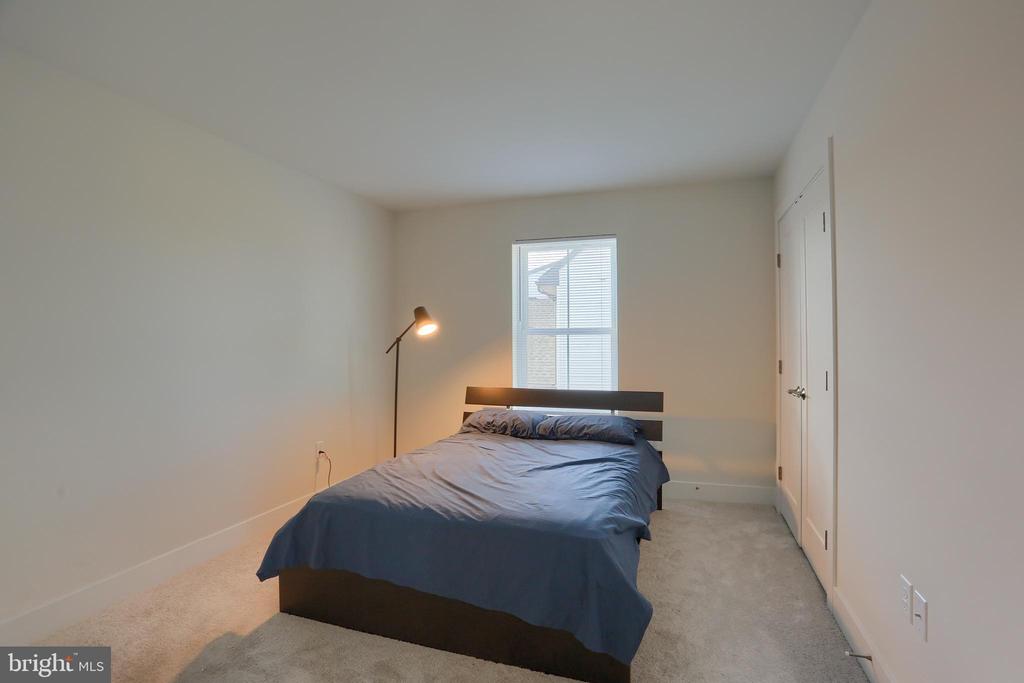 216 Stickley Dr