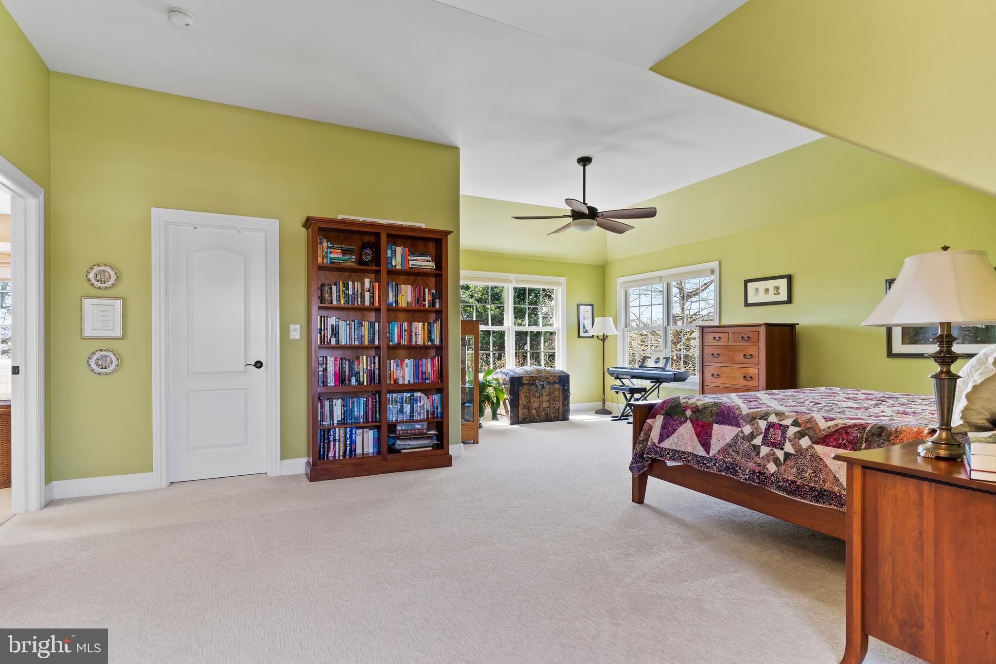 211 Shirley Ln