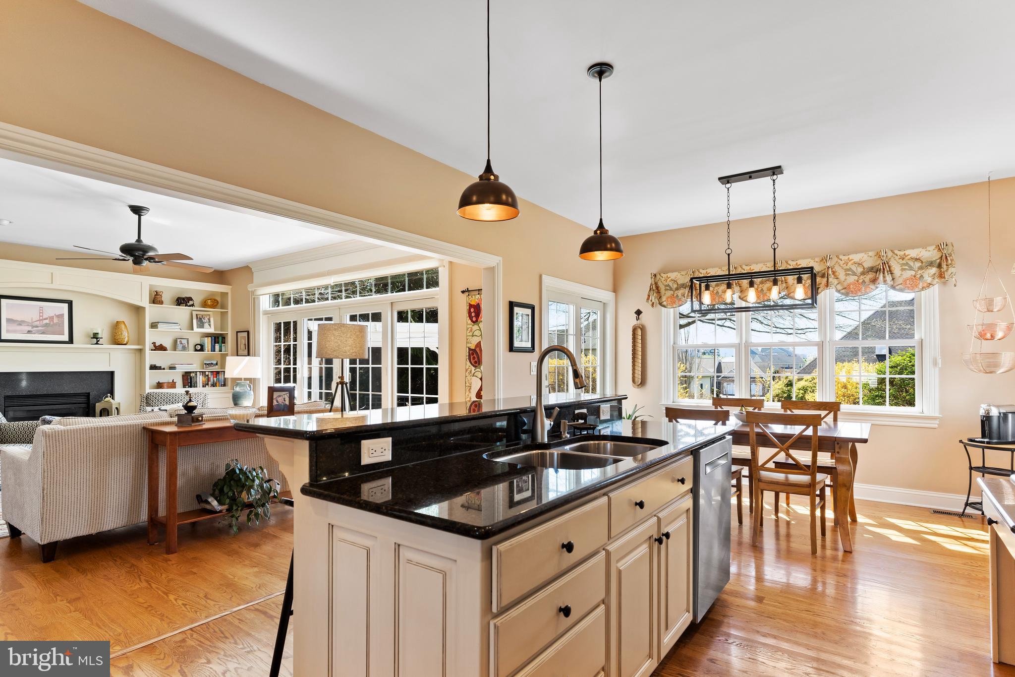 211 Shirley Ln