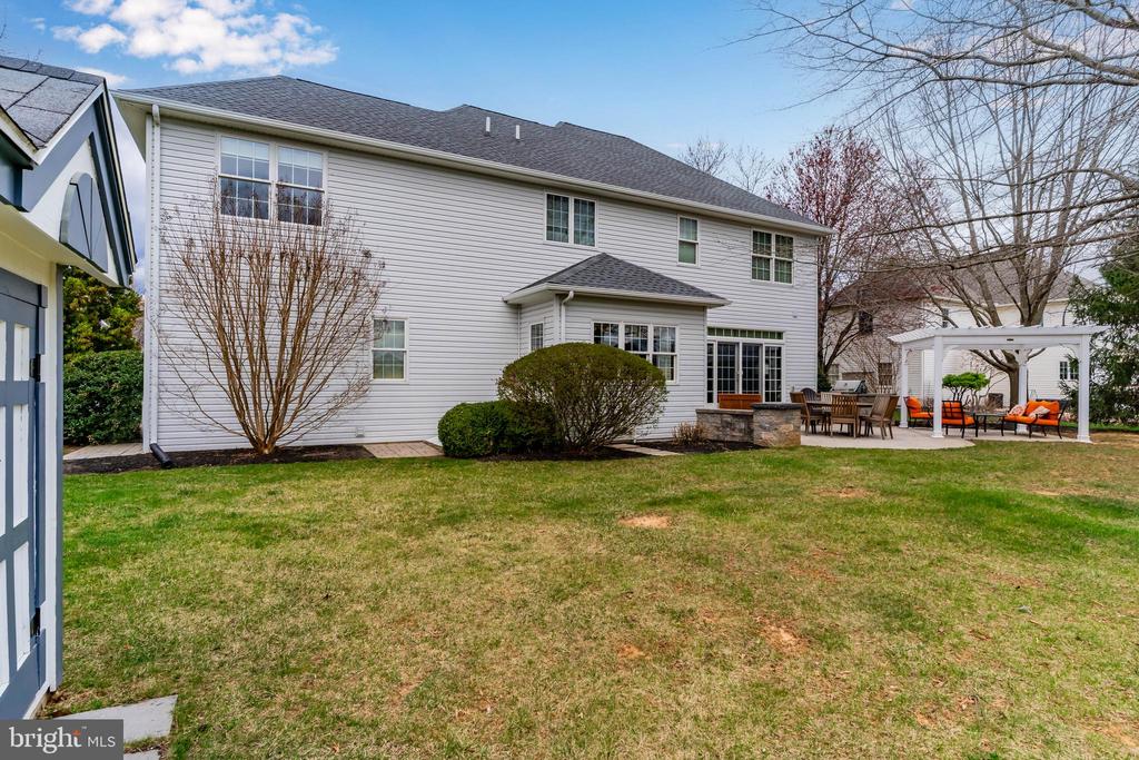 211 Shirley Ln