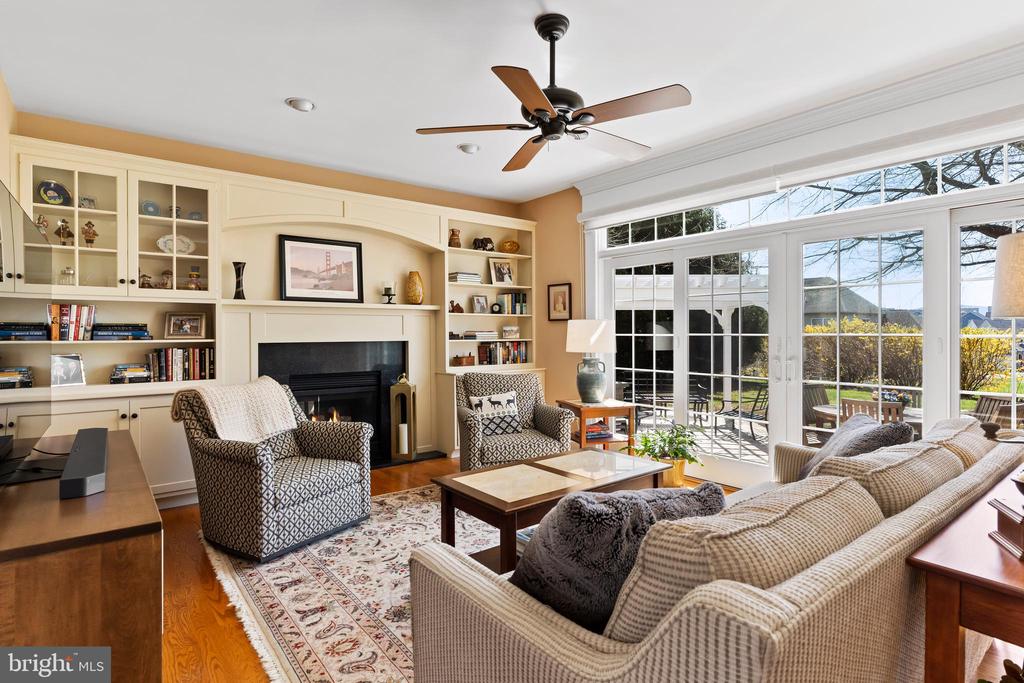 211 Shirley Ln