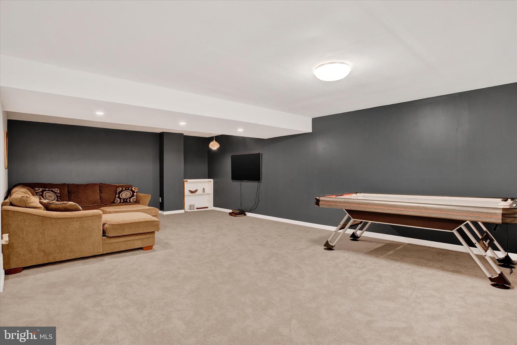 448 Pawnee Dr
