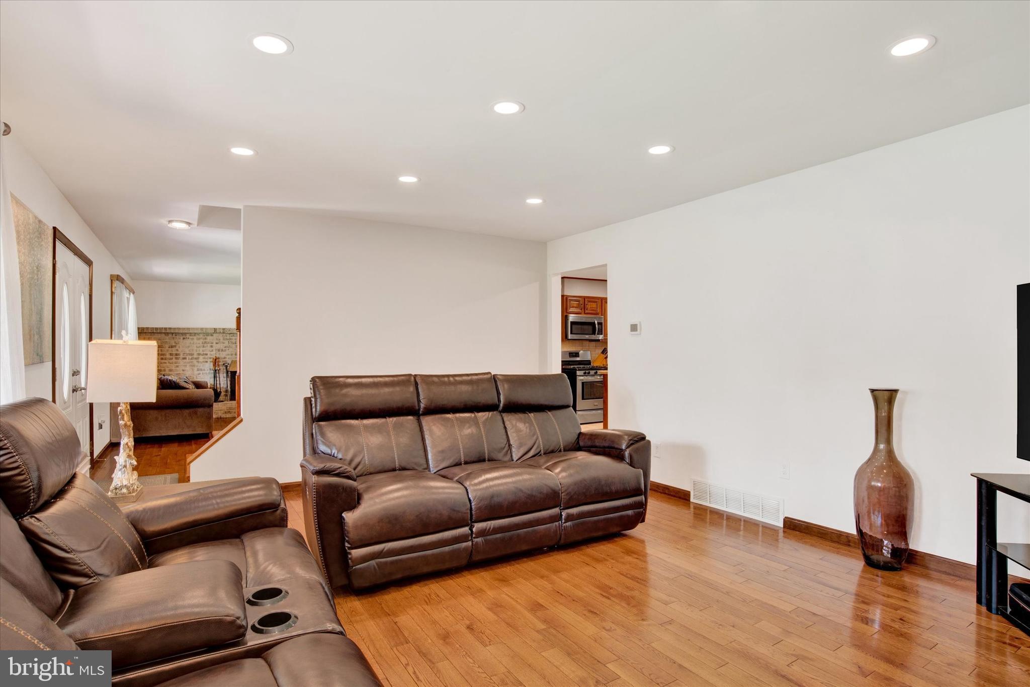 448 Pawnee Dr